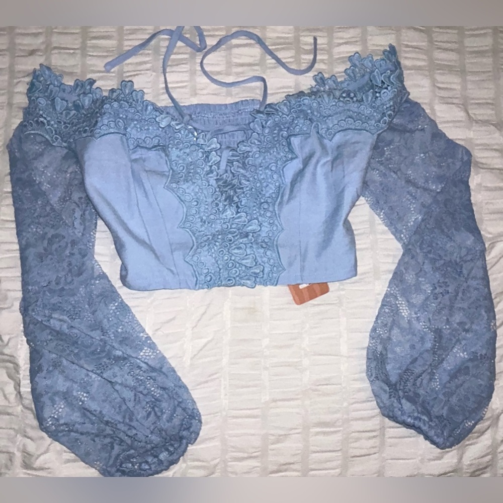 Brand new! Off the shoulder women’s top